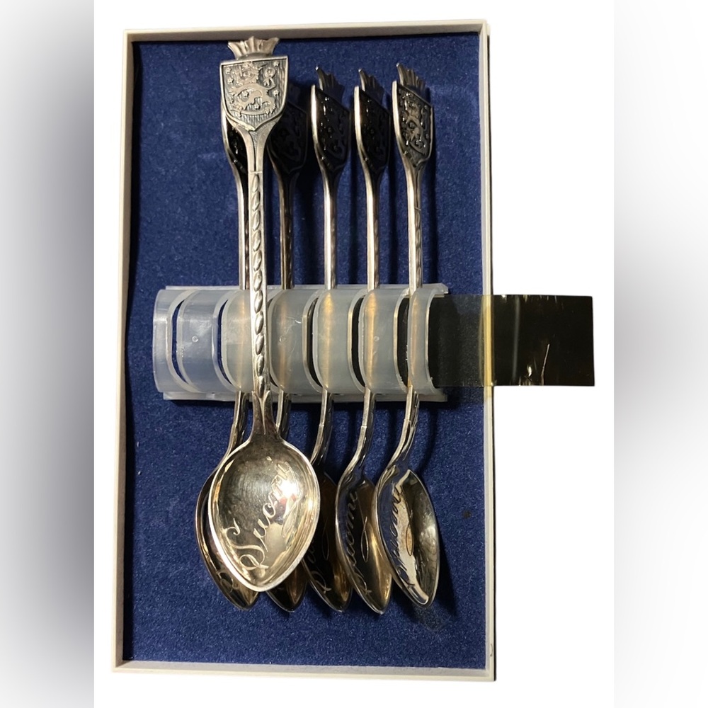 Vintage Finnish 🇫🇮 Coat of Arms Demitasse Souvenir Spoons